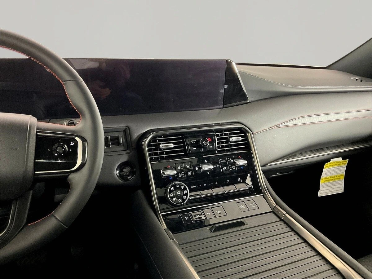 2026 Nissan Armada PRO-4X - Photo 10