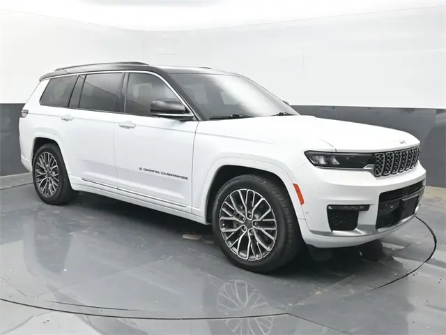 2024 Jeep Grand Cherokee L Summit photo 7
