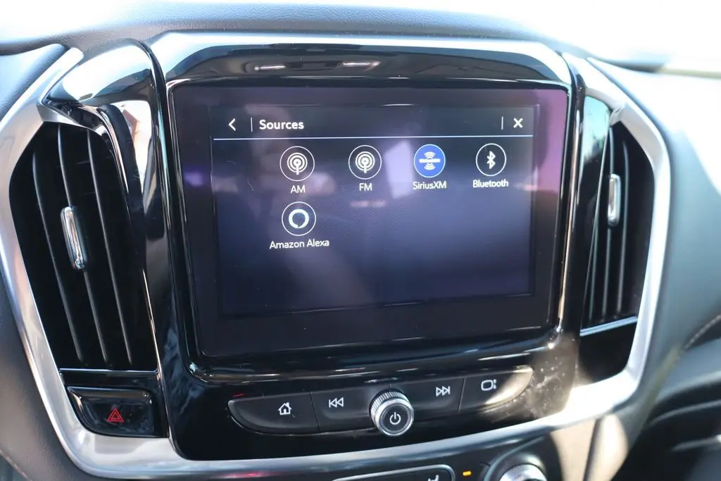2021 Chevrolet Traverse Leather photo 20
