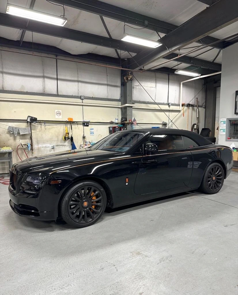 2020 Rolls-Royce Dawn -'s photo