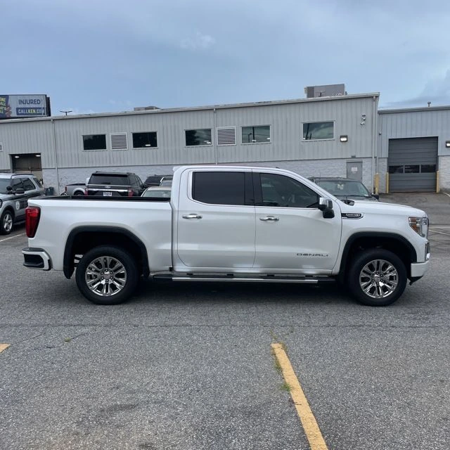 2019 GMC Sierra 4WD Crew Cab Short Box's photo