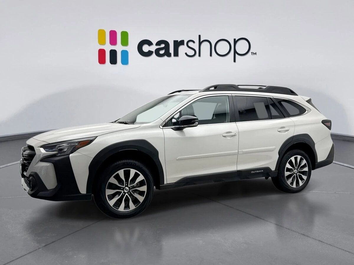 2025 Subaru Outback Limited's photo