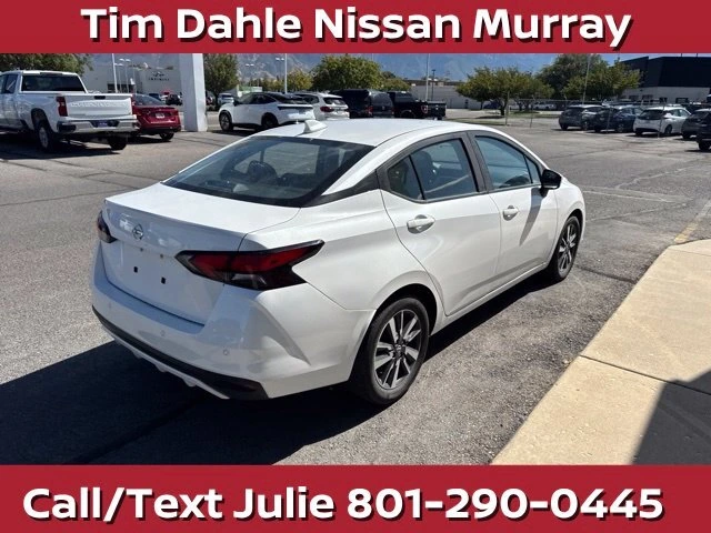 2022 Nissan Versa Sedan SV - Photo 10