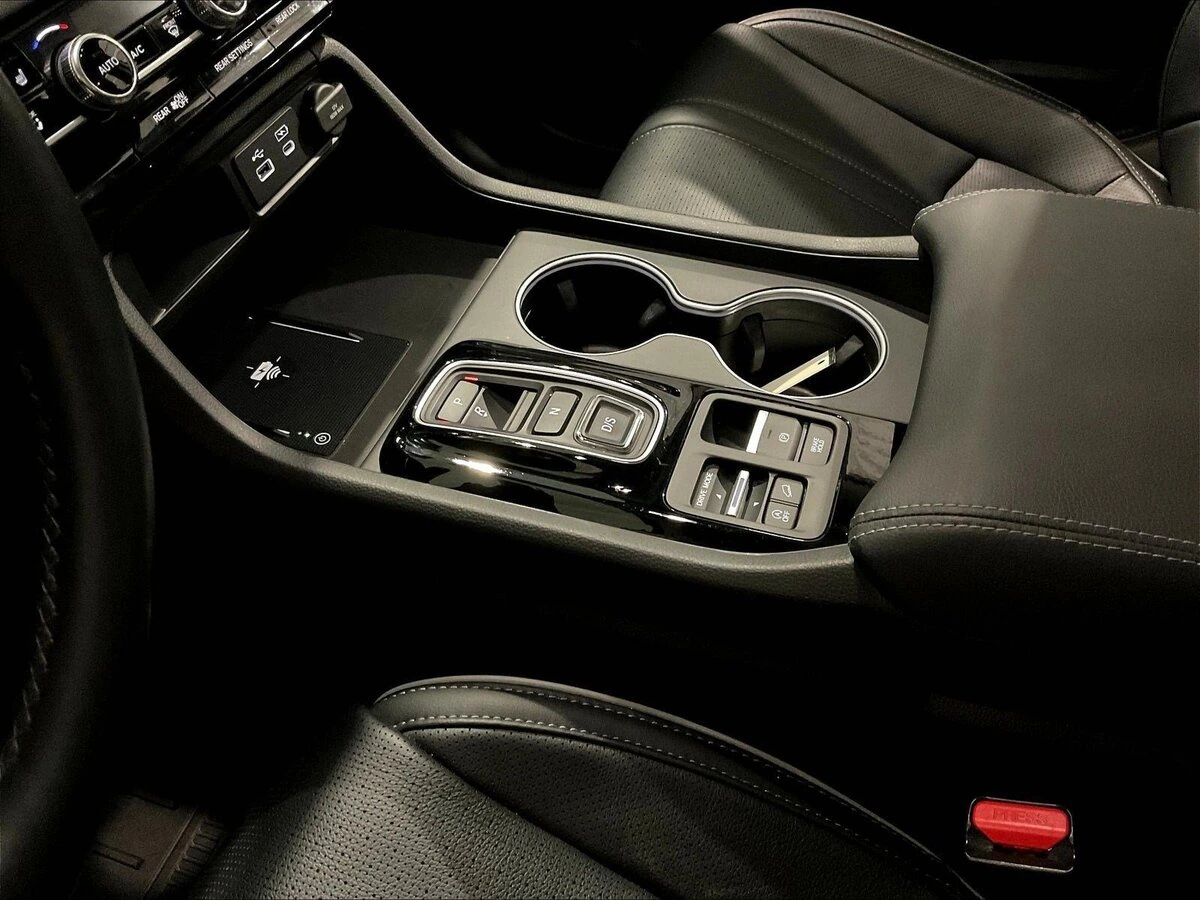 2025 Honda Pilot Elite - Photo 18