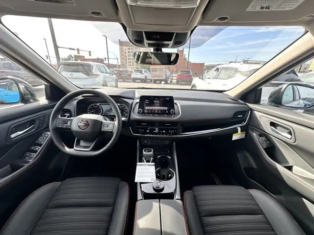 2026 Nissan Rogue SV photo 29