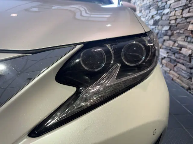 2016 Lexus ES 350 photo 3