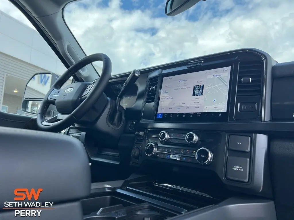 2026 Ford F-350 photo 2