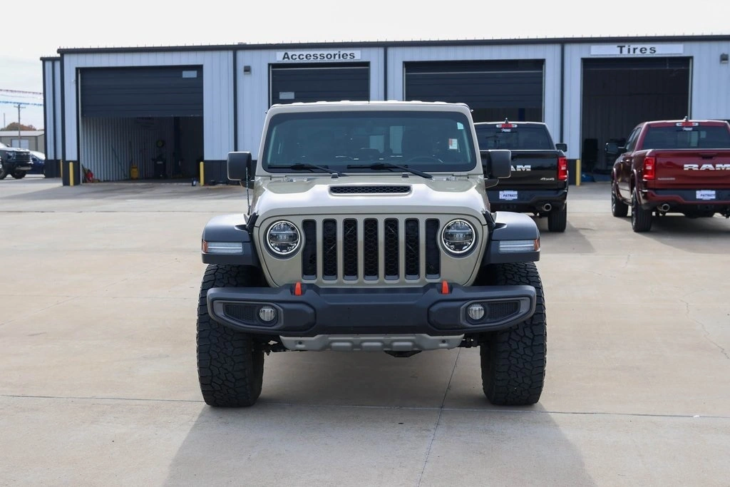 Used 2020 Jeep Gladiator Mojave with VIN 1C6JJTEG4LL203802 for sale in Bartlesville, OK