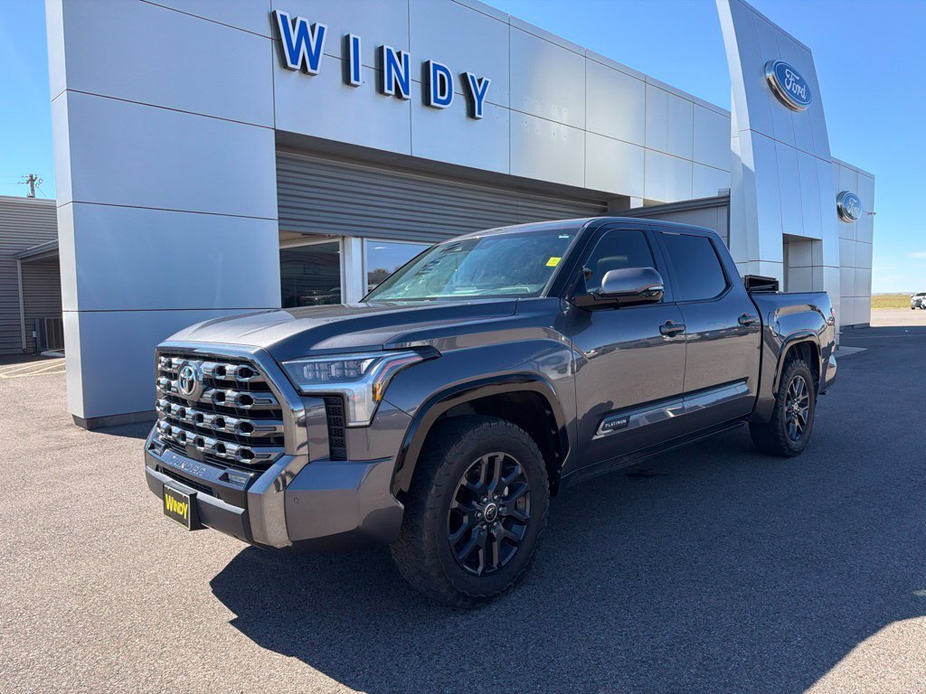 2023 Toyota Tundra Platinum