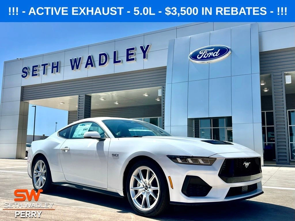 2025 Ford Mustang GT Premium's photo