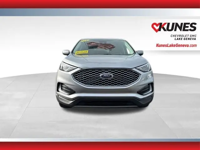 2024 Ford Edge SEL photo 8