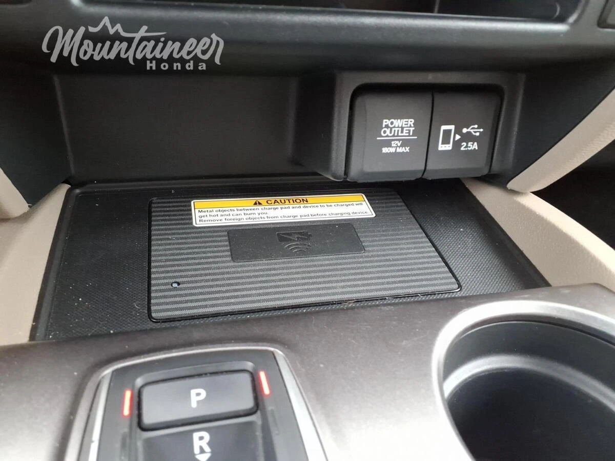 2022 Honda Pilot SE - Photo 37