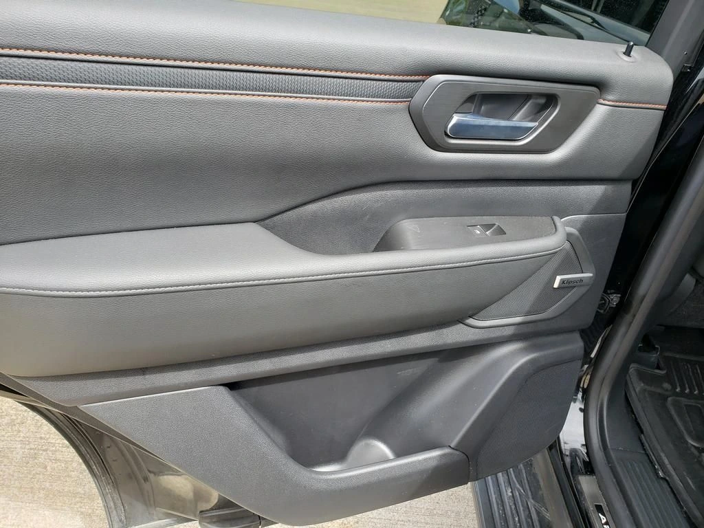 2025 Nissan Armada PRO-4X - Photo 16