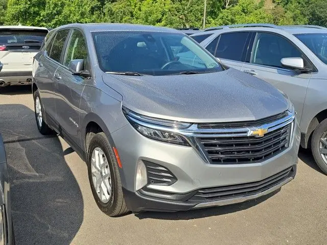 2023 Chevrolet Equinox LT photo 4