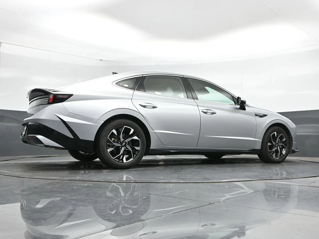 2025 Hyundai Sonata SEL - Photo 41