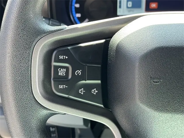 2023 Ford Bronco Base photo 12