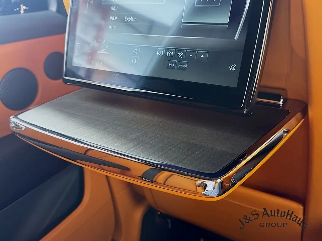 2022 Rolls Royce Cullinan RR31 photo 40