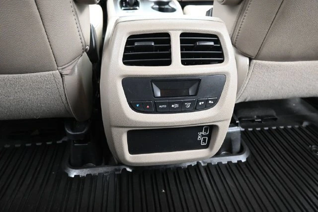 2020 Honda Pilot EX-L - Photo 16