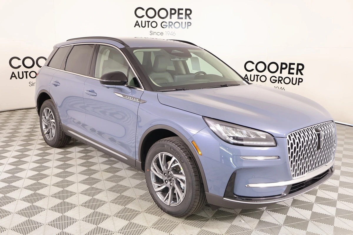 2026 Lincoln Corsair Premiere's photo