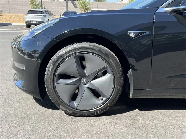 2020 Tesla Model 3 photo 23