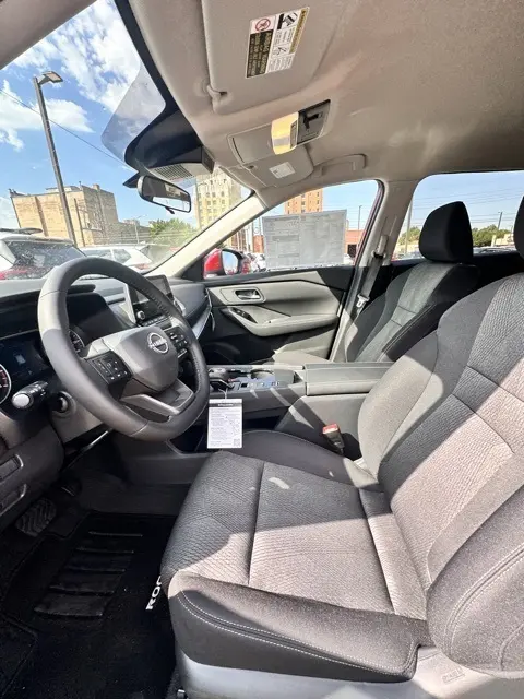 2026 Nissan Rogue SV photo 19