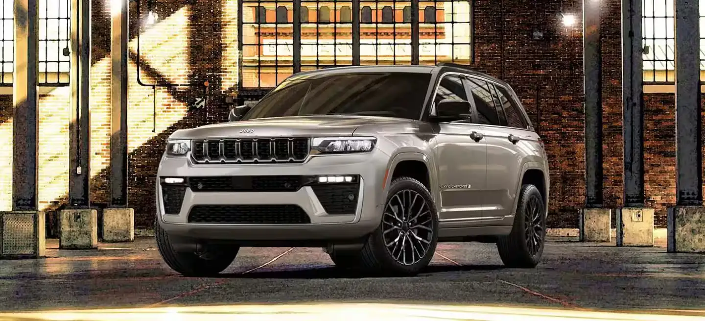 New Chrysler Dodge Jeep Ram Vehicles Near Mundelein, IL