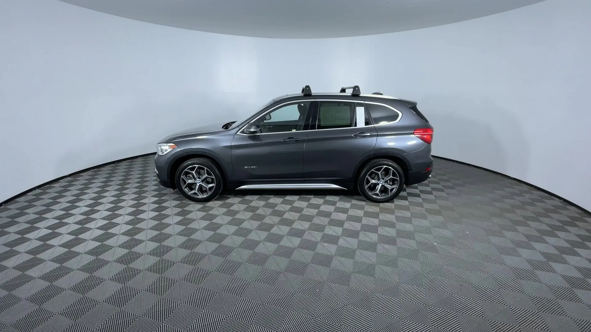 2016 Bmw X1 XDrive28i photo 5