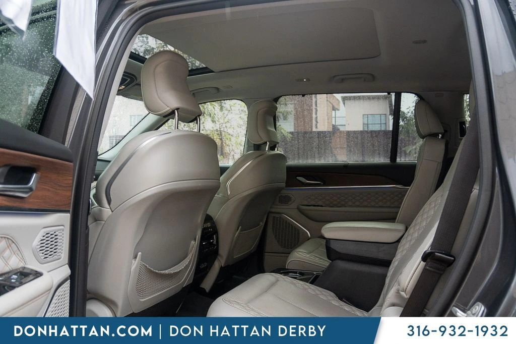 2021 Jeep Grand Cherokee L Summit - Photo 20