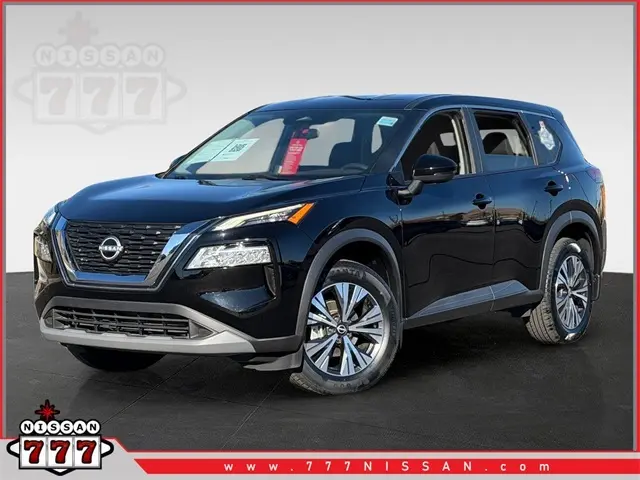 2022 Nissan Rogue SV's photo