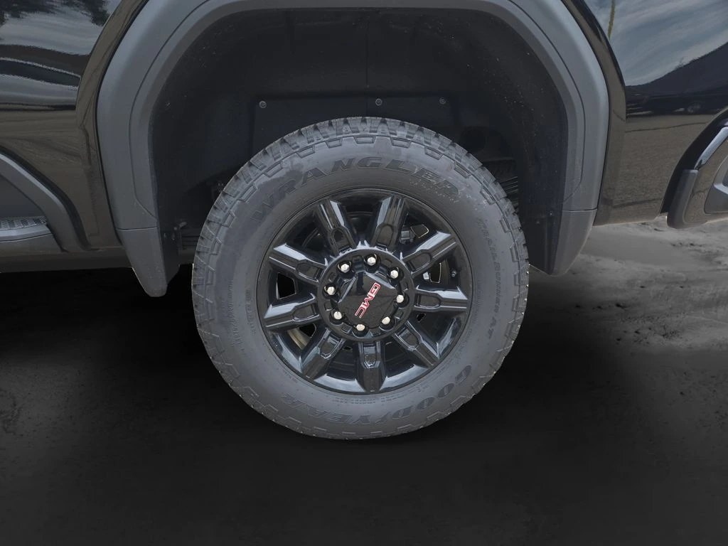 2026 GMC Sierra 2500HD AT4 - Photo 13