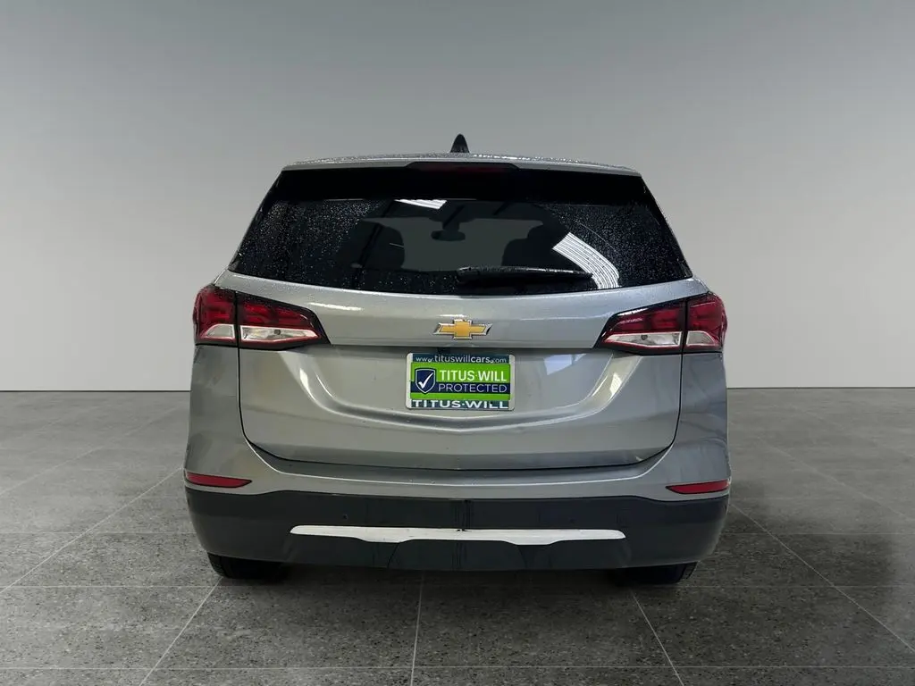2024 Chevrolet Equinox LT photo 4