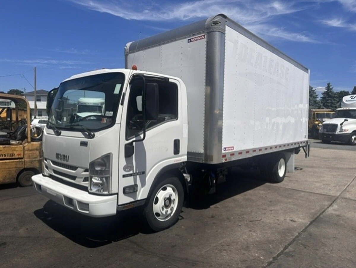 2021 Isuzu NRR in Allentown, PA