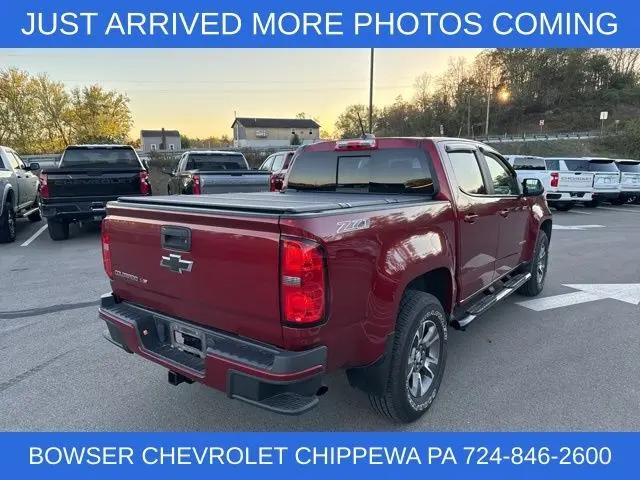 2017 Chevrolet Colorado Z71 photo 3