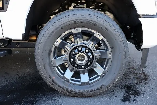2026 Ford F-350 photo 11