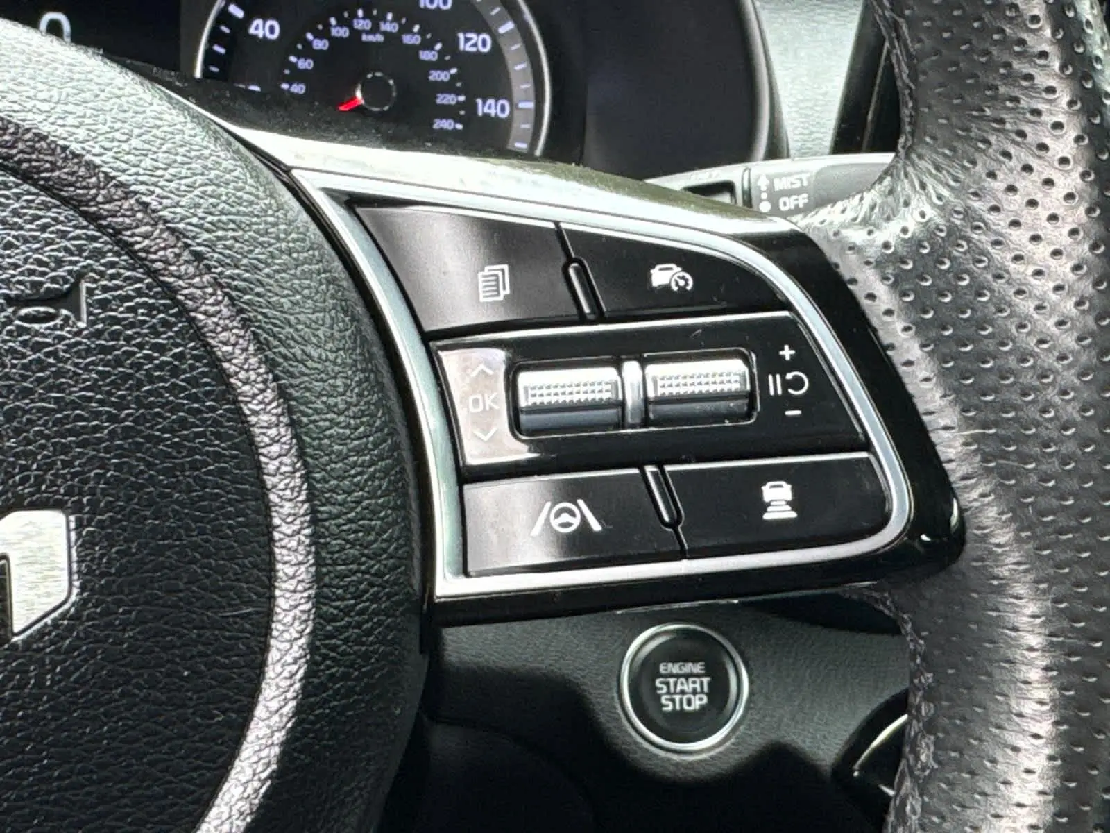 2023 Kia Forte GT-Line photo 20