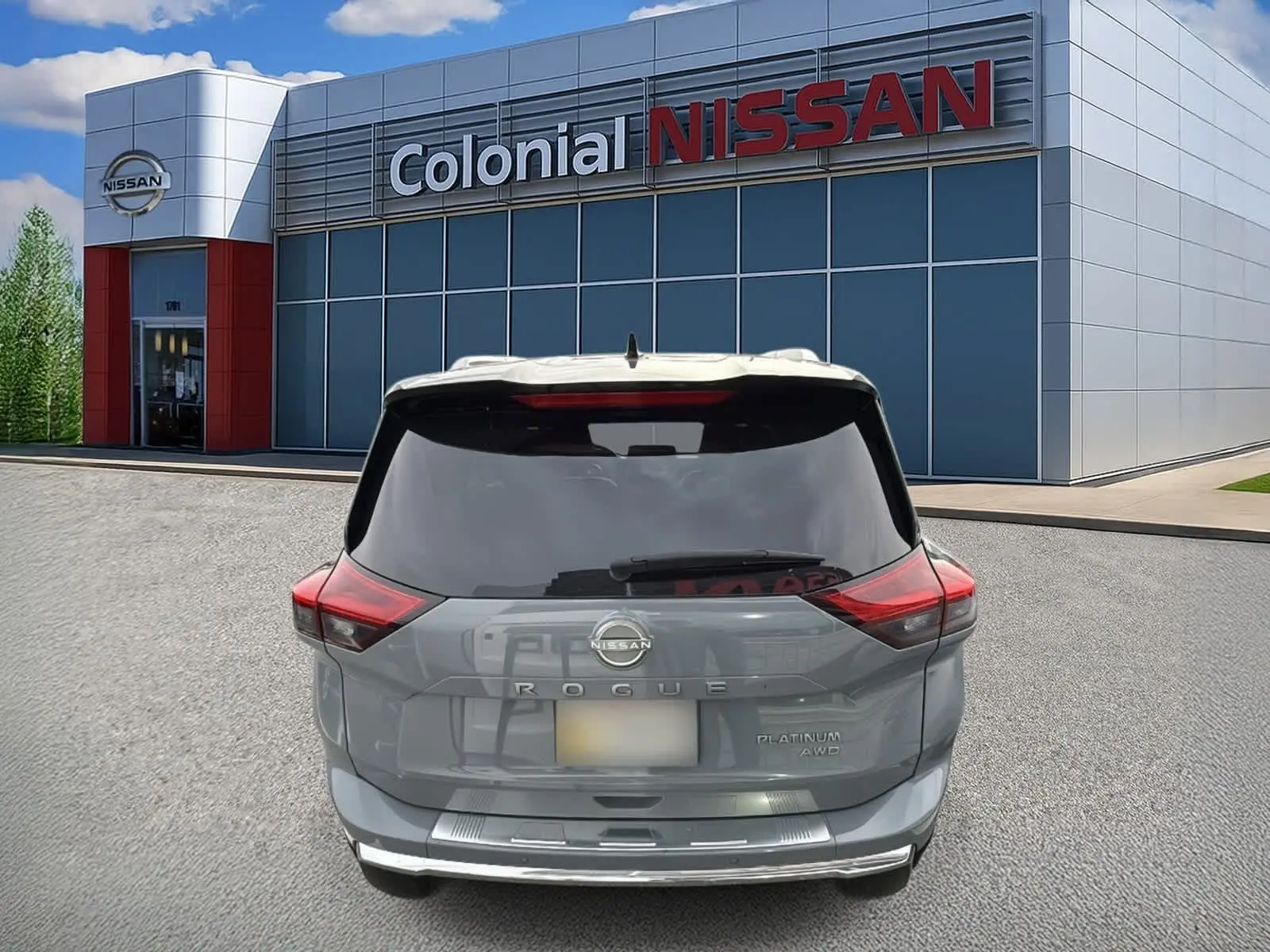 2024 Nissan Rogue Platinum photo 3
