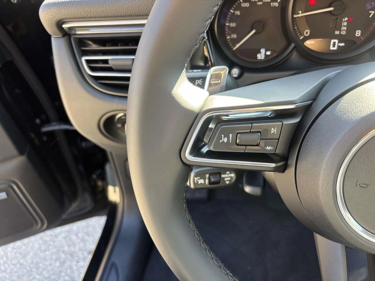 2026 Porsche Macan Base - Photo 27