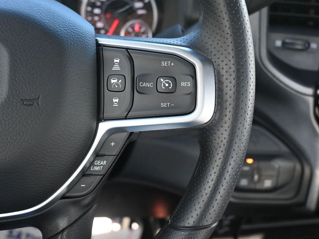 2025 RAM 2500 Tradesman - Photo 27