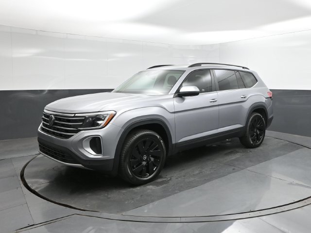 2026 Volkswagen Atlas SE w/Technology
