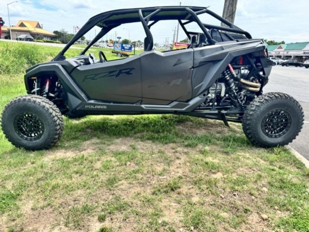 2026 Polaris RZR Pro R 4 Ultimate