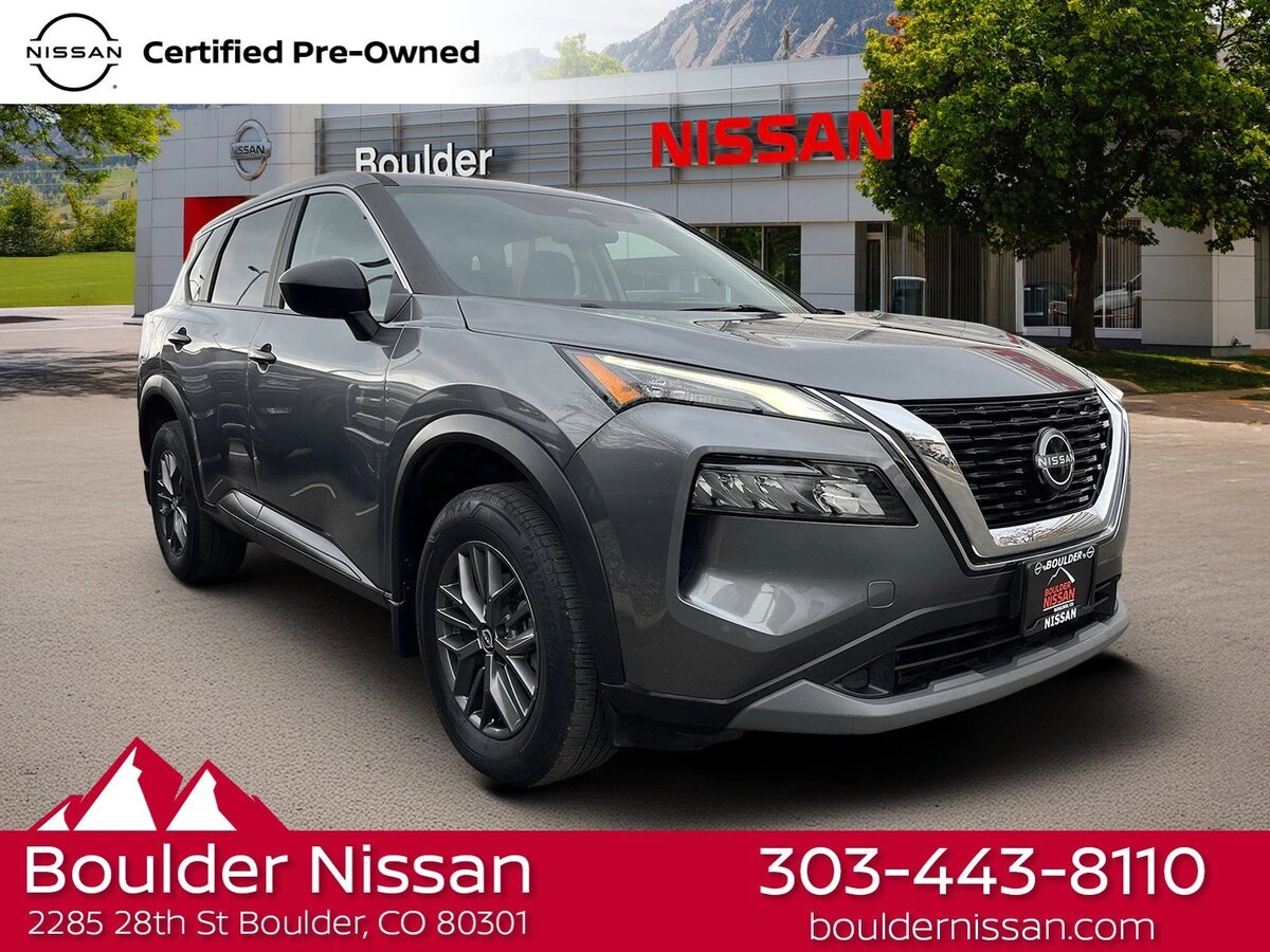 2023 Nissan Rogue S's photo