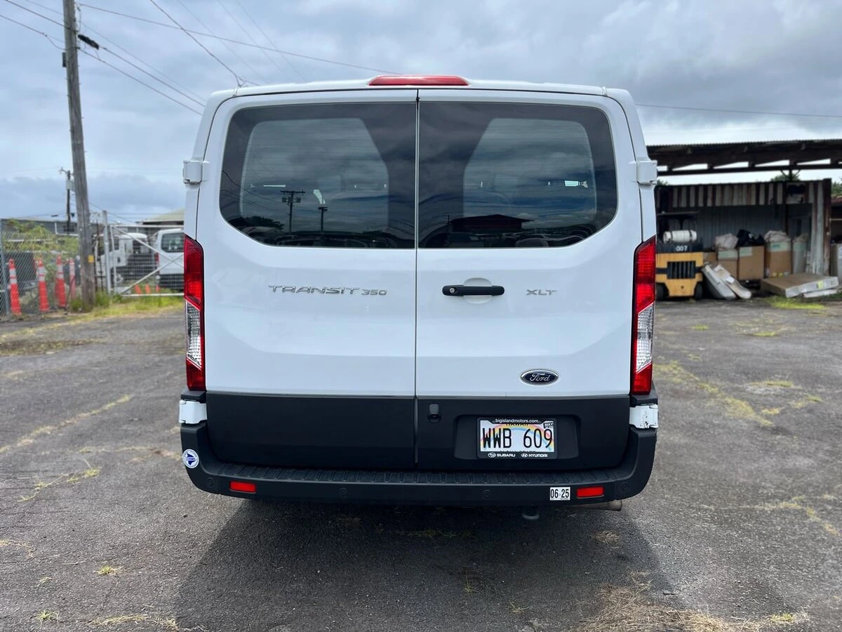 2023 Ford Transit Passenger Van XLT - Photo 14