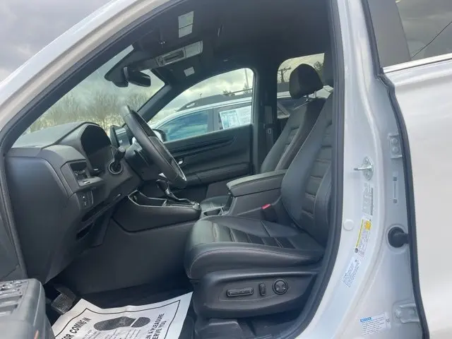 2025 Honda CR-V Hybrid Sport-L photo 3
