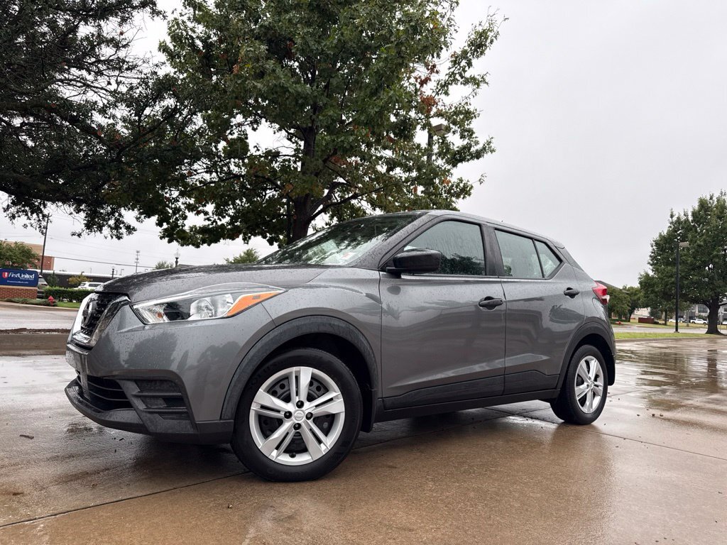 2020 Nissan Kicks S