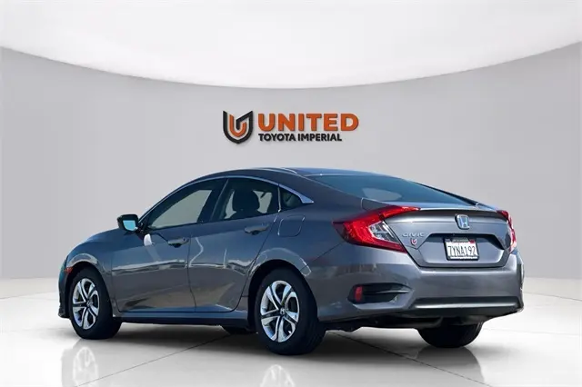 2017 Honda Civic LX photo 5