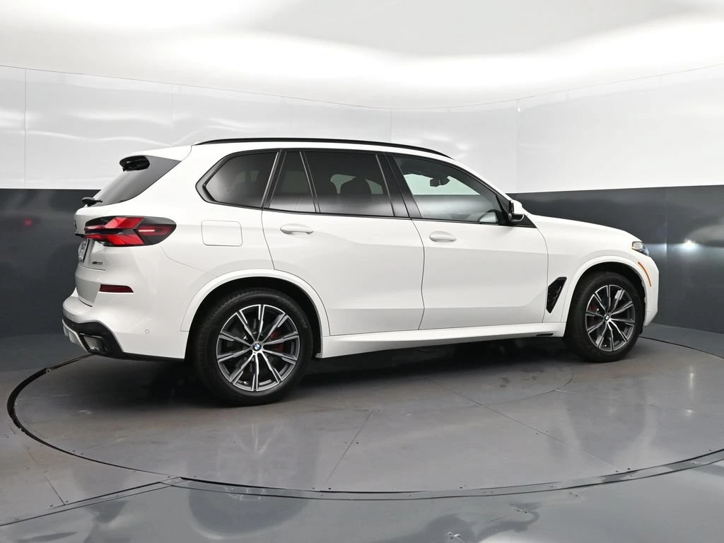 2026 BMW X5 40i - Photo 8
