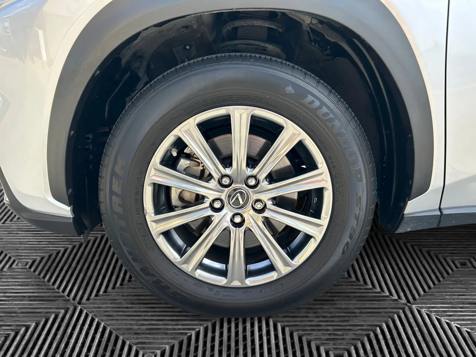 2019 Lexus NX 300 AWD photo 14