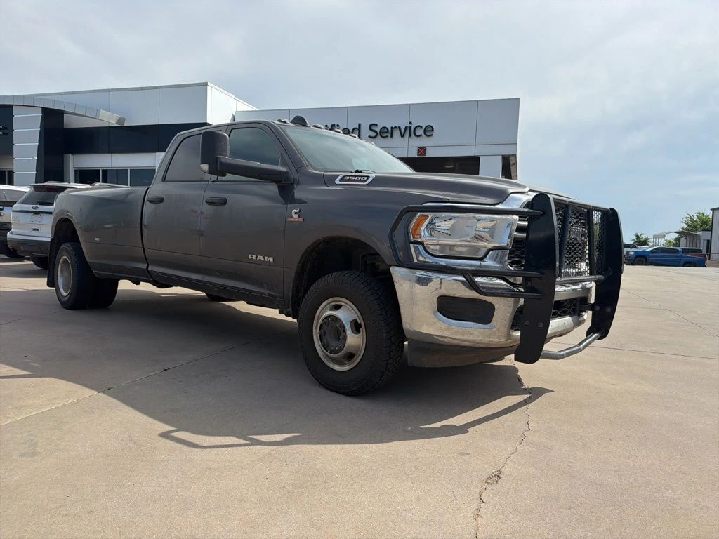 2021 RAM 3500 Tradesman 4X4 Crew Cab LWB's photo
