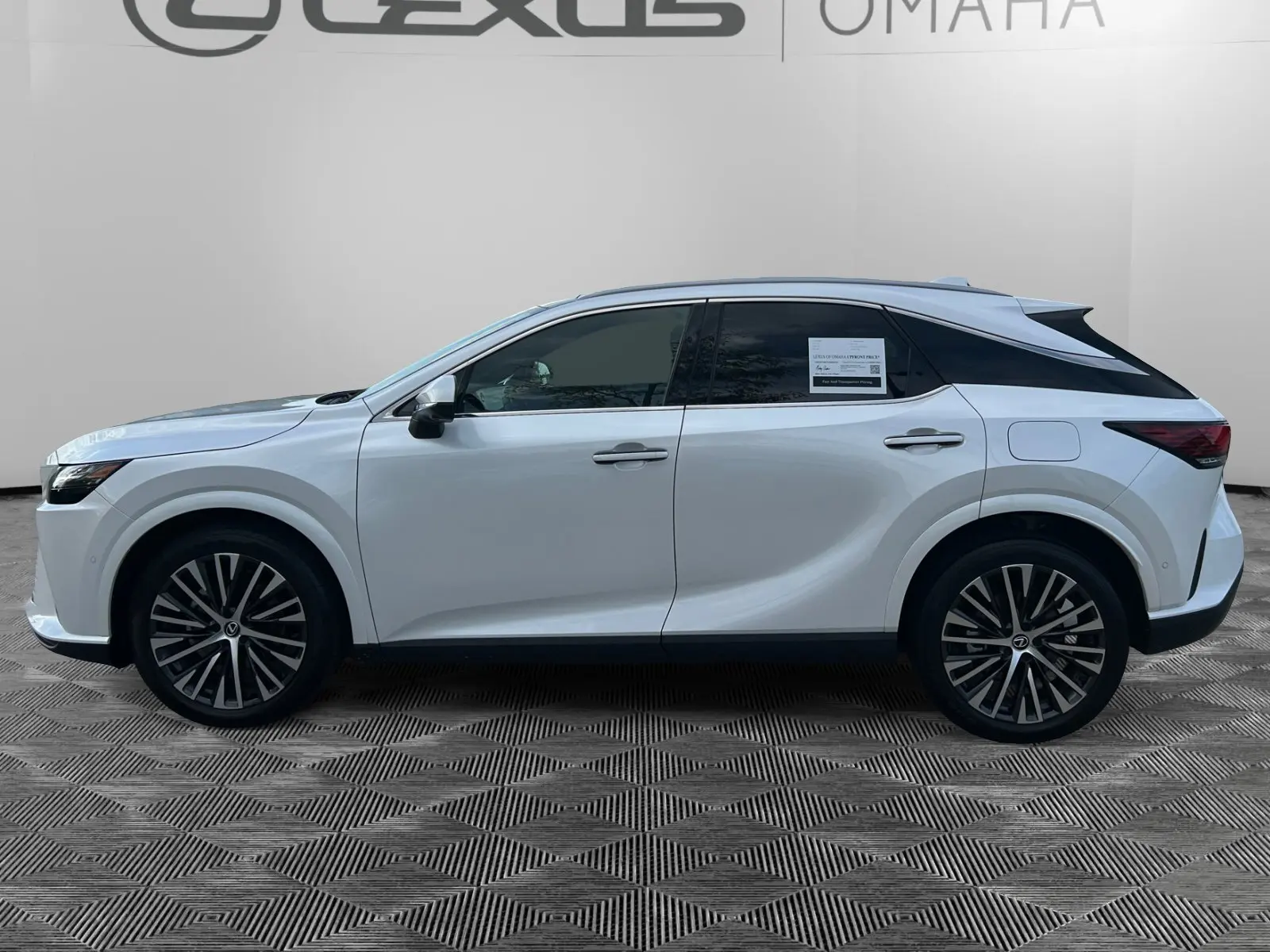 2023 Lexus RX 350 Premium AWD photo 2