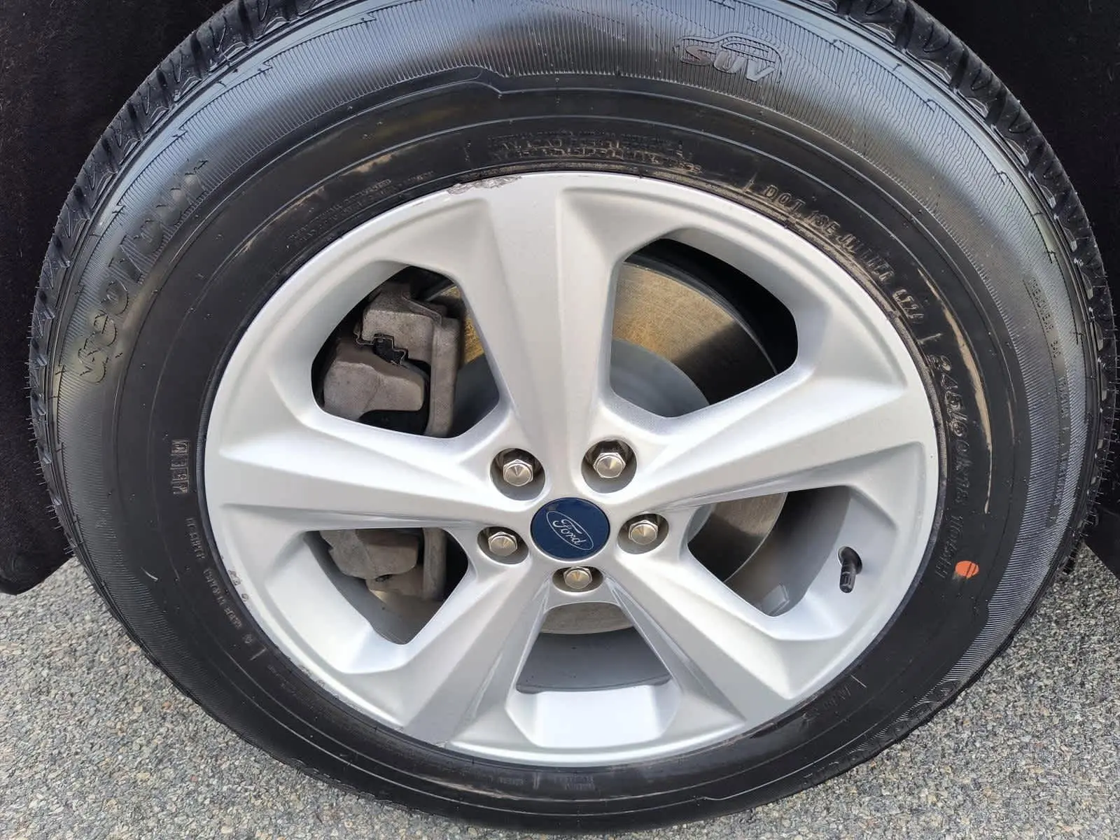 2022 Ford Edge SE photo 7
